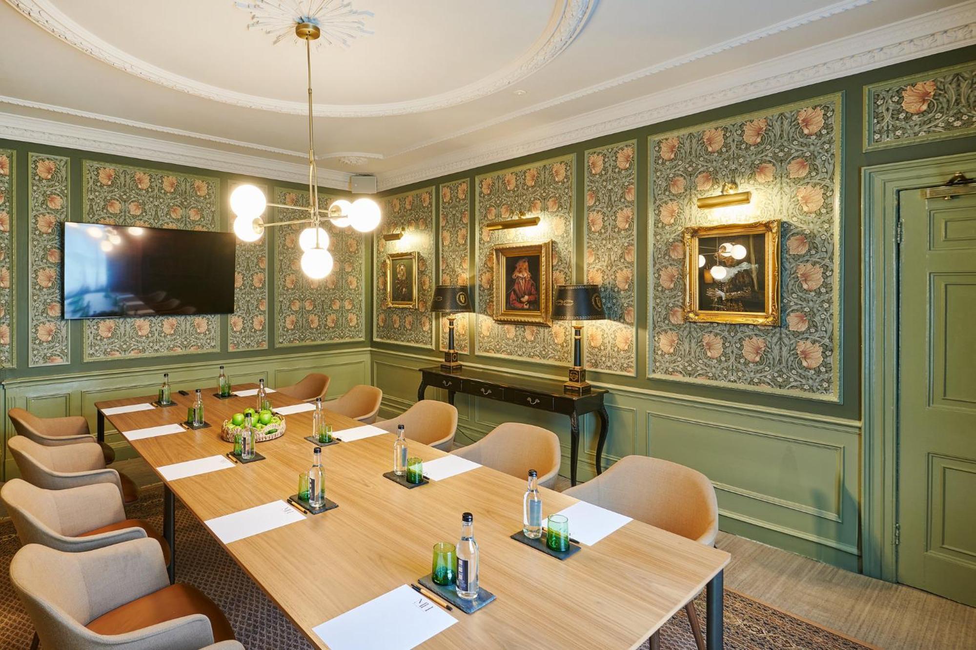 Milford Hall Солсбери Экстерьер фото